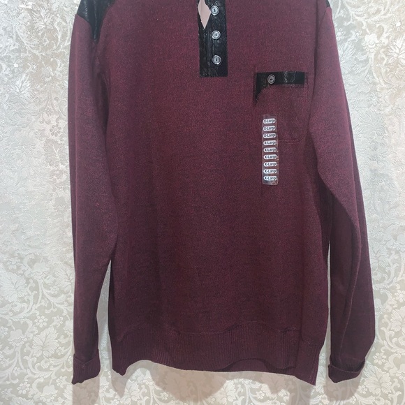 Sweater - Picture 5 of 5